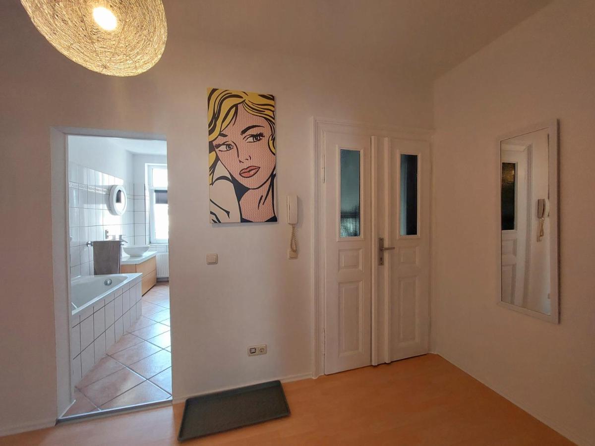 Schoene Zwei-Zimmer-Wohnung "W2" Mit 4 Einzelbetten Und Wlan In Zwenkau Bei Leipzig Im Neuseenland Екстериор снимка